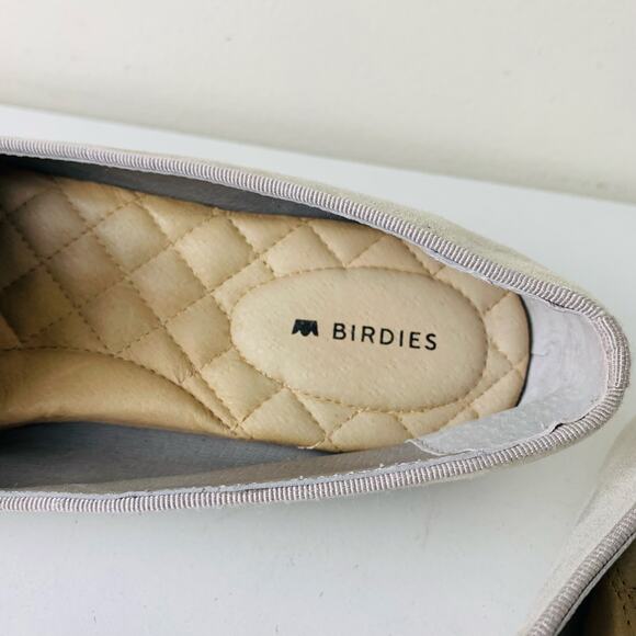 Birdies Size 7.5 Womens Heron Flat Suede Pointy Toe Ballet Shoe Beige Gray Taupe - Picture 10 of 12